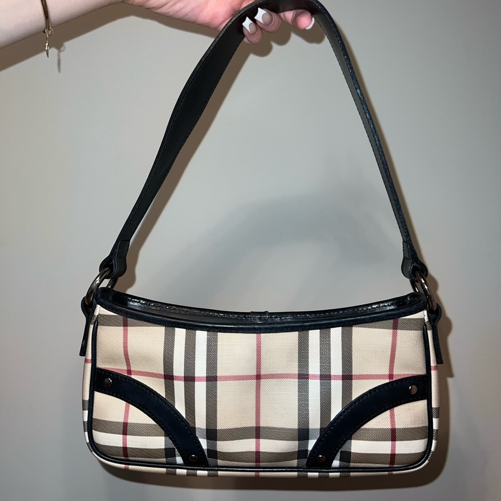 Burberry nova check shoulder bag